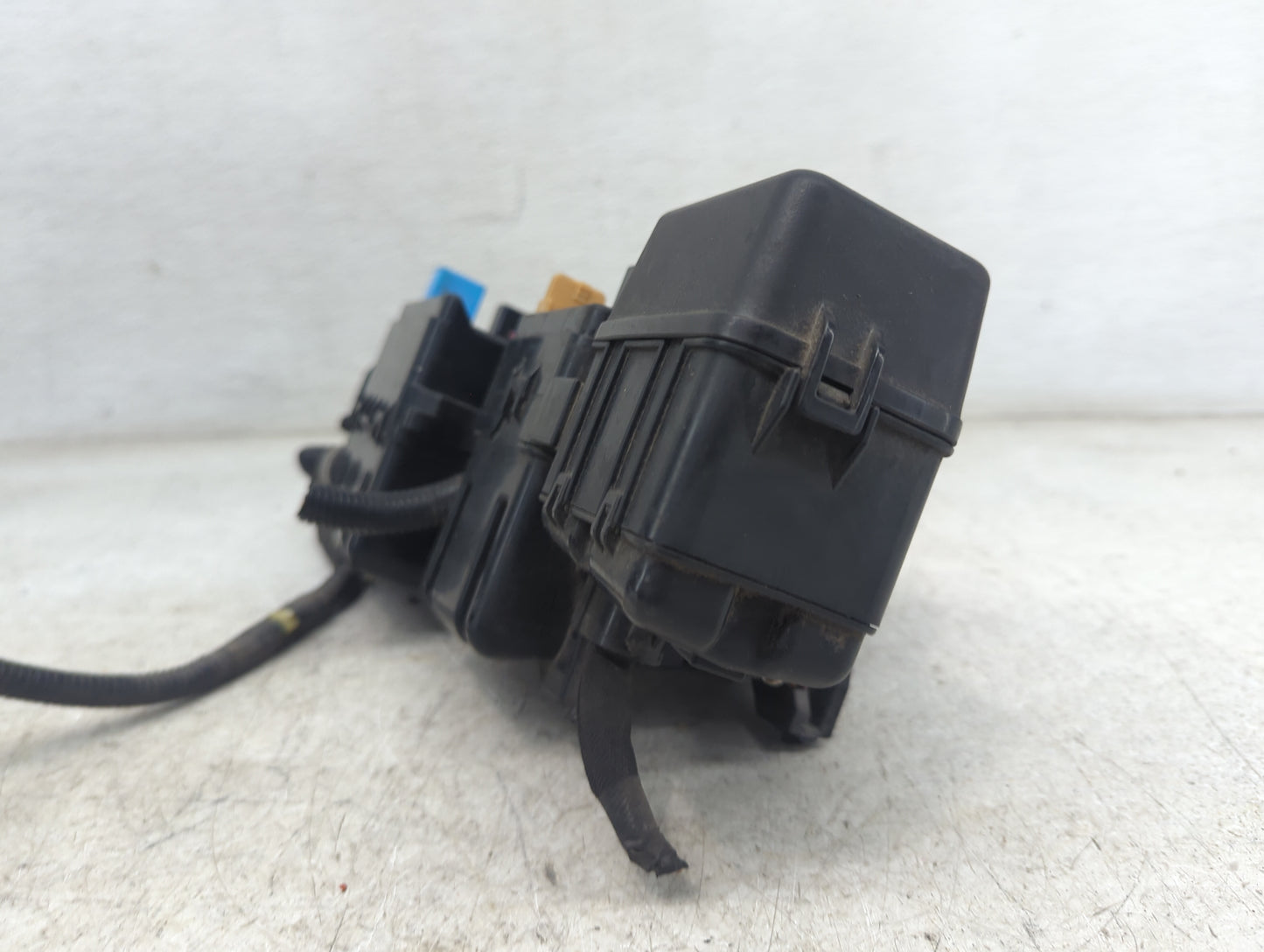 2013 Mazda Mazda 3 Fusebox Fuse Box Panel Relay Module P/N:LF4918 AC835221, K6021, V21514-407-X501 Fits OEM Used Auto Parts 