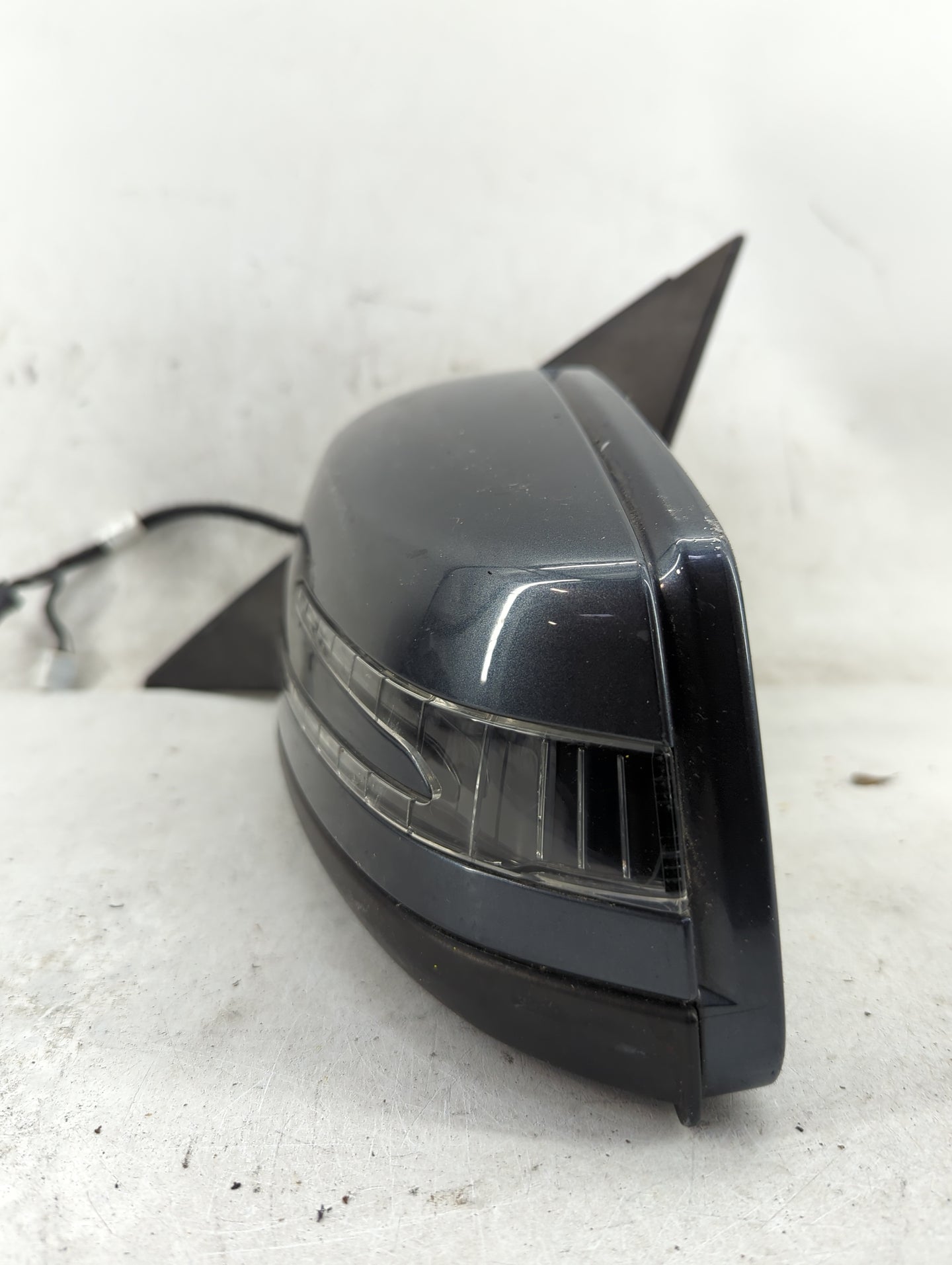 2013 Mercedes-Benz C-Class Driver Side View Mirror - Left Door Mirror OEM Used - Oemusedautoparts1.com