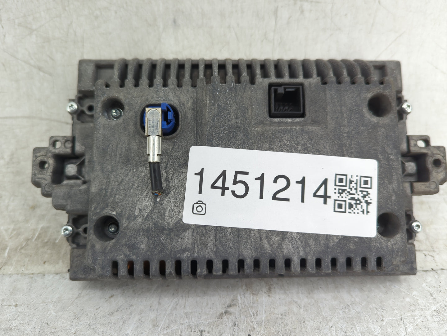 Mercedes-benz C-class Information Display Screen - Oemusedautoparts1.com