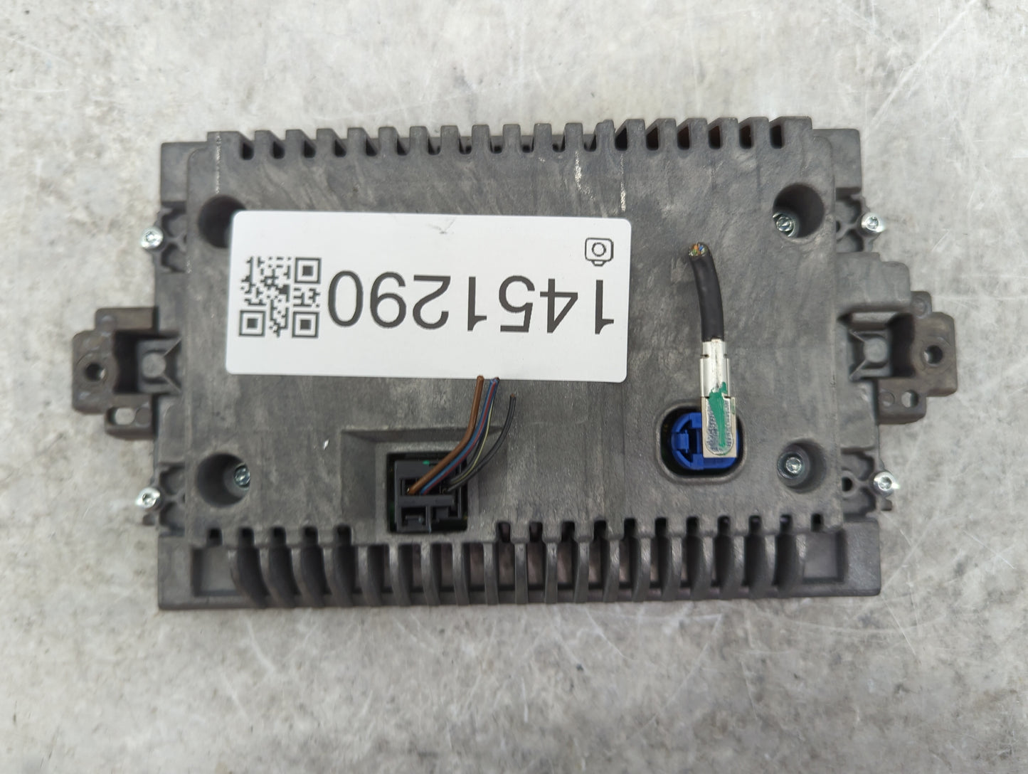 Mercedes-benz C-class Information Display Screen - Oemusedautoparts1.com