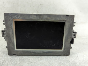 compare product 2013 Mercedes-benz C-class Information Radio Display Screen