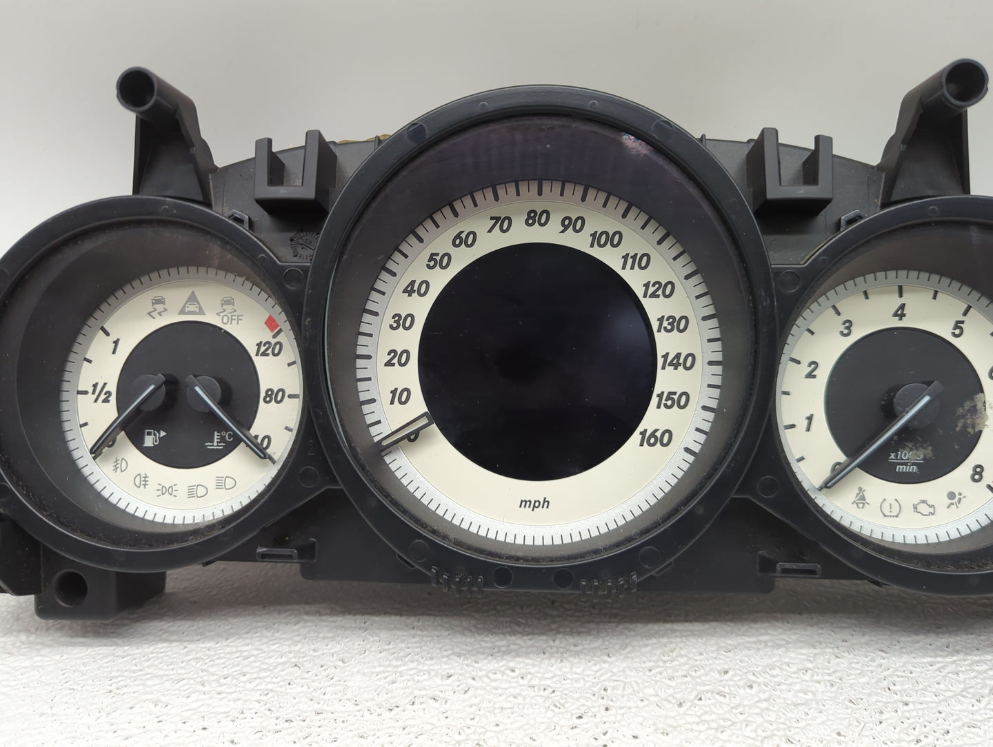 2013 Mercedes-Benz C-Class Instrument Cluster Speedometer Gauges P/N:A2049004409 A2049004409ZGS001Q02K, A2C81592600 Fits OEM