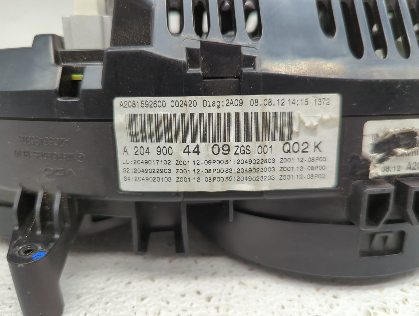 2013 Mercedes-Benz C-Class Instrument Cluster Speedometer Gauges P/N:A2C81592600 A2049004409, A2049004409 Fits OEM Used Auto