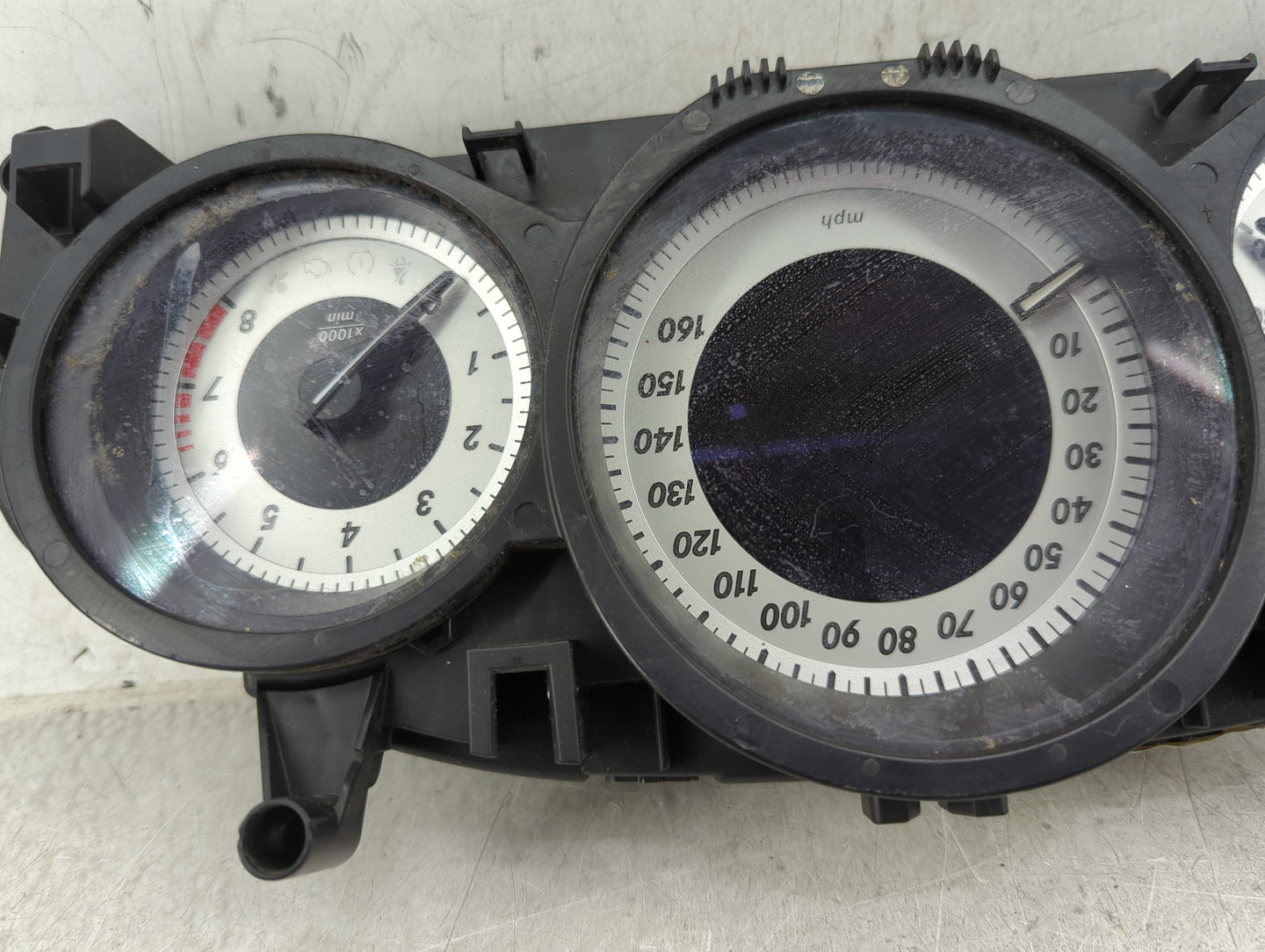 2013 Mercedes-Benz C-Class Instrument Cluster Speedometer Gauges P/N:A2C53435305 A20490004312A09, A2049004312 Miles:64K Fits