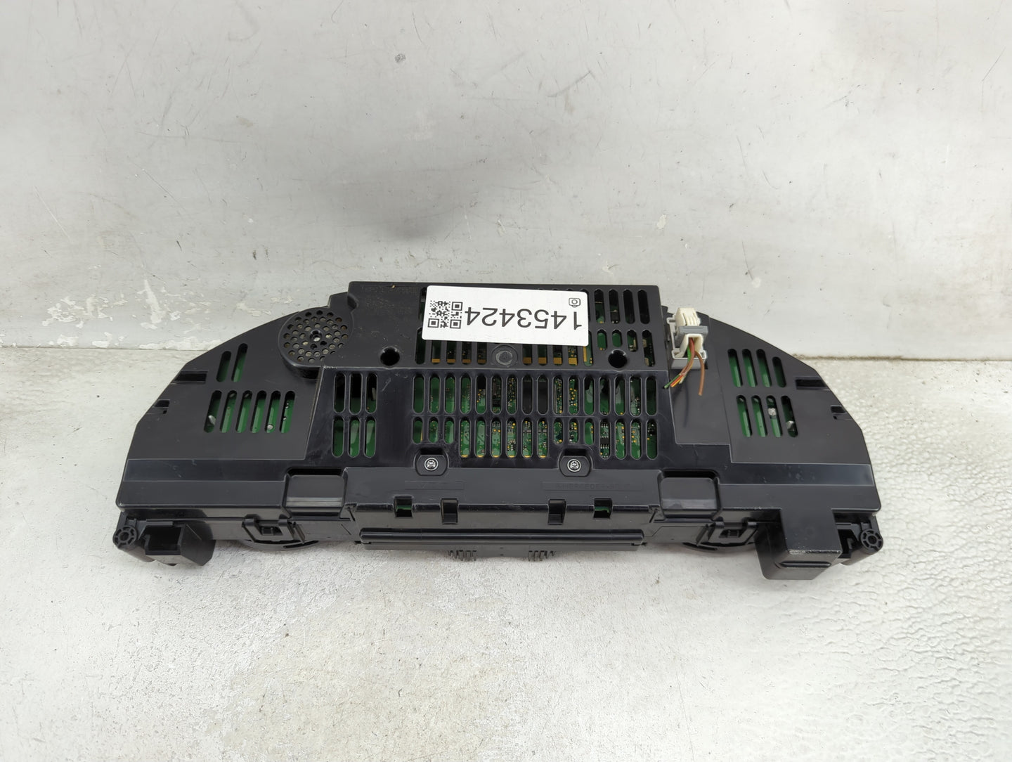 2013 Mercedes-Benz C-Class Instrument Cluster Speedometer Gauges P/N:A2C81592500 A2049004309 Miles:69K Fits OEM Used Auto Pa