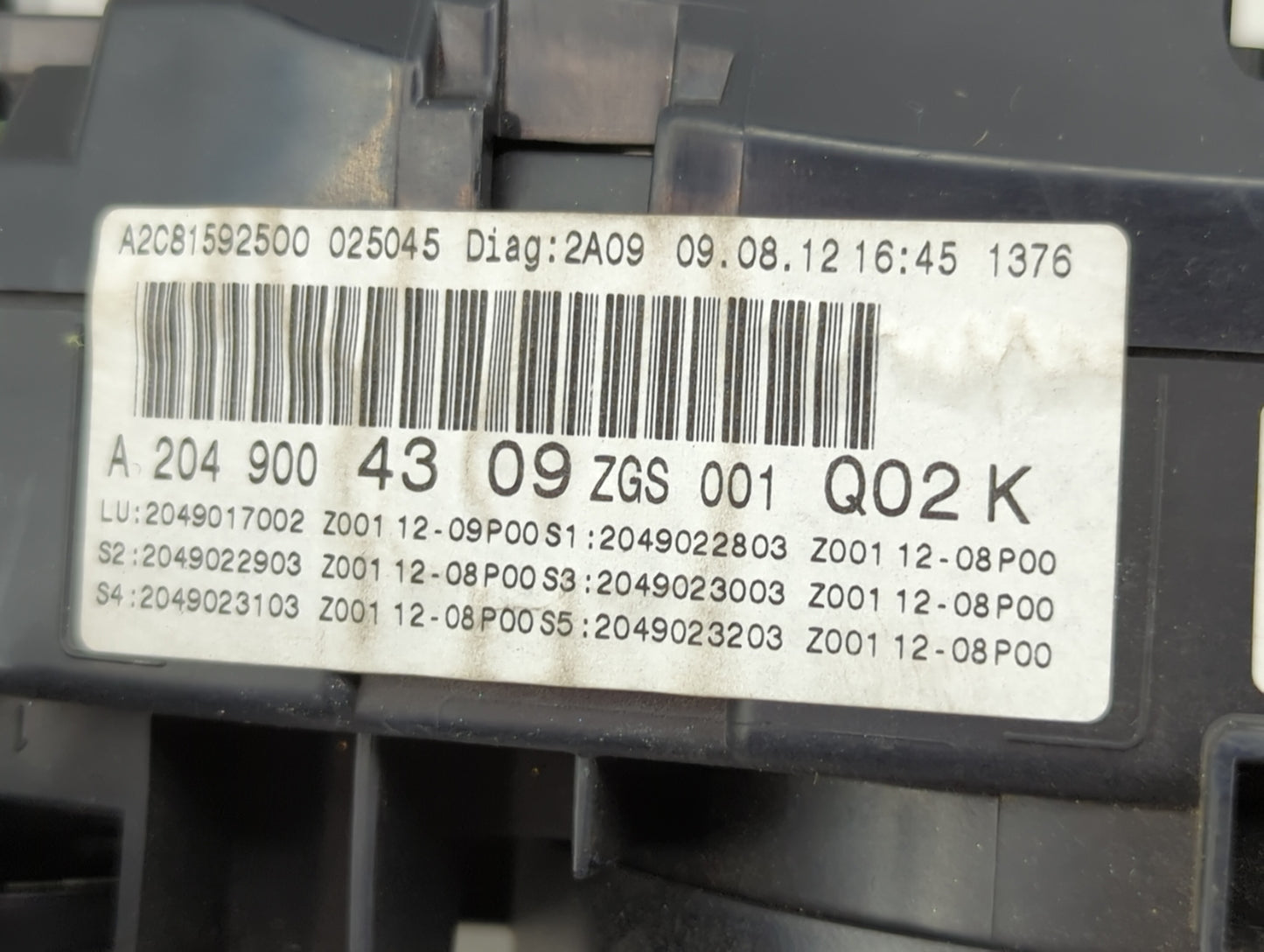 2013 Mercedes-Benz C-Class Instrument Cluster Speedometer Gauges P/N:A2C81592500 A2049004309 Miles:69K Fits OEM Used Auto Pa