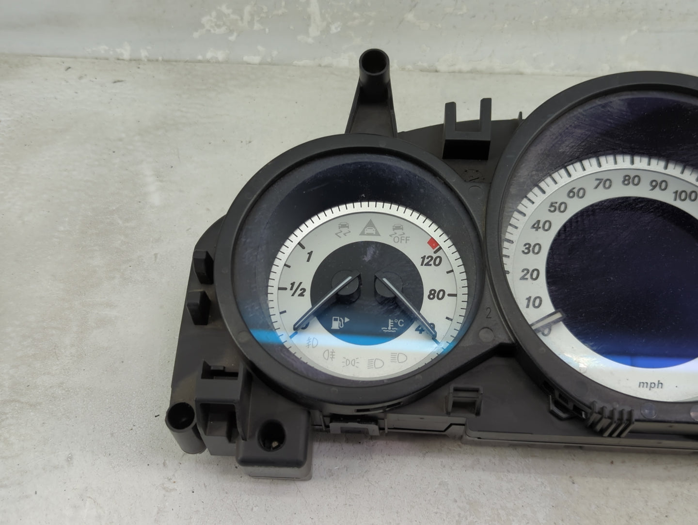 2013 Mercedes-Benz C-Class Instrument Cluster Speedometer Gauges P/N:A2049004309 A2C81592500, 2049017002 Miles:126K Fits OEM
