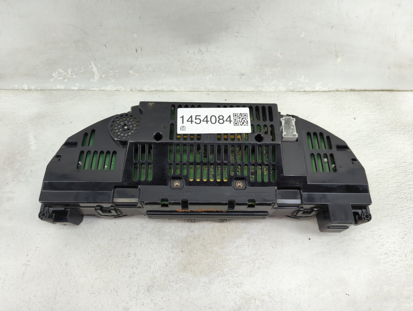 2013 Mercedes-Benz C-Class Instrument Cluster Speedometer Gauges P/N:A2C81592500 A2049004309, 2049017002 Miles:93K Fits OEM 