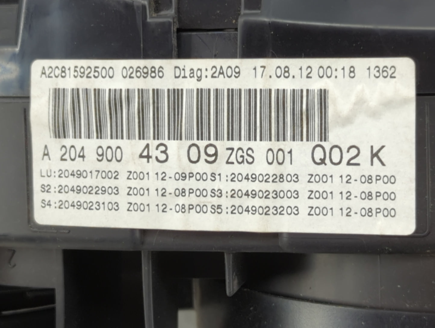 2013 Mercedes-Benz C-Class Instrument Cluster Speedometer Gauges P/N:A2C81592500 A2049004309, 2049017002 Miles:118K Fits OEM