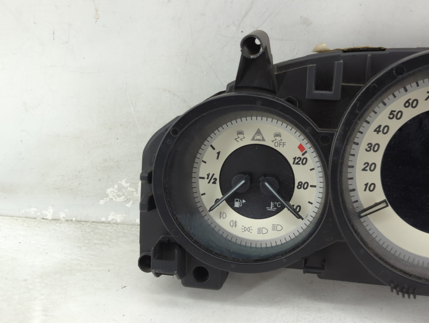 2013 Mercedes-Benz C-Class Instrument Cluster Speedometer Gauges P/N:A2049004409 A2C81592600 Miles:115K Fits OEM Used Auto P