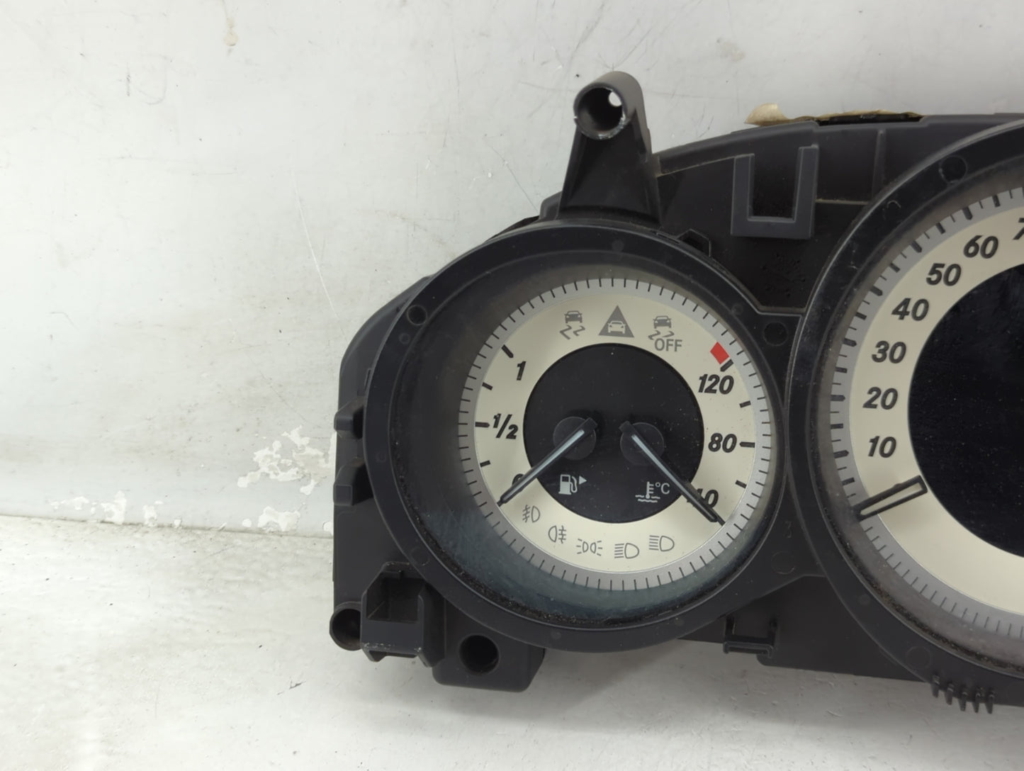 2013 Mercedes-Benz C-Class Instrument Cluster Speedometer Gauges P/N:A2049004409 A2C81592600 Miles:115K Fits OEM Used Auto P