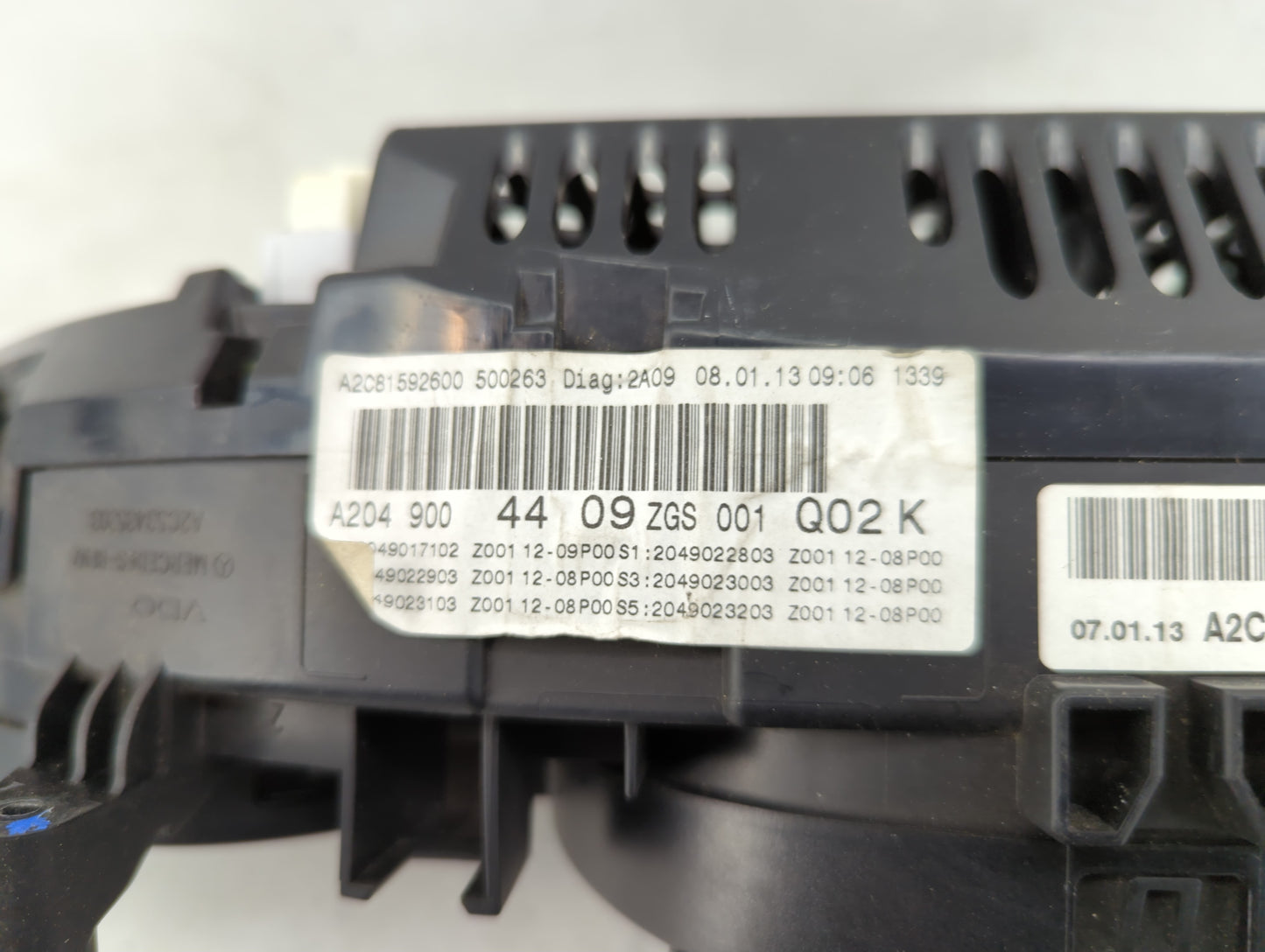 2013 Mercedes-Benz C-Class Instrument Cluster Speedometer Gauges P/N:A2049004409 A2C81592600 Miles:115K Fits OEM Used Auto P