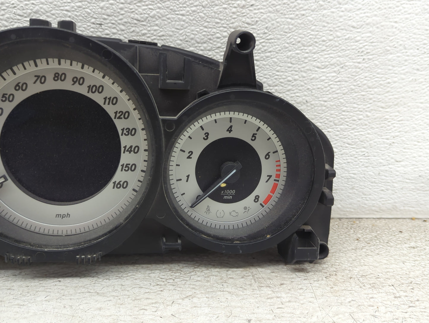 2013 Mercedes-benz C-class Speedometer Instrument Cluster Gauges - Oemusedautoparts1.com