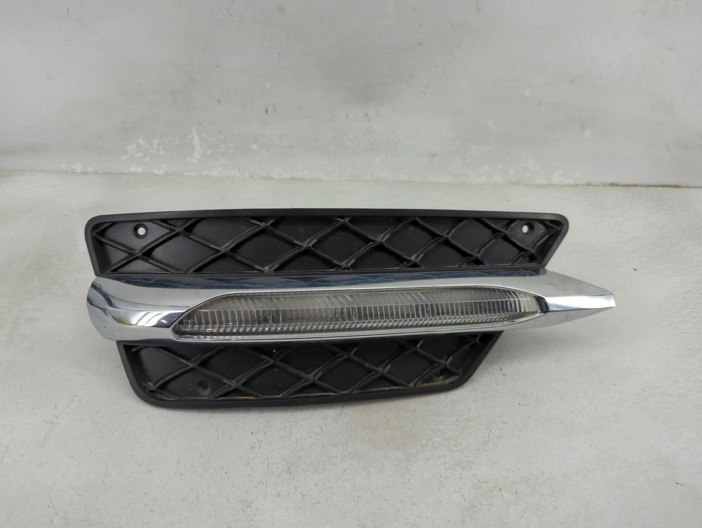 Mercedes-benz C-class Passenger Right Oem Front Light Lamp Black 1454428 - Oemusedautoparts1.com