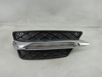 compare product Mercedes-benz C-class Passenger Right Oem Front Light Lamp Black 1454428
