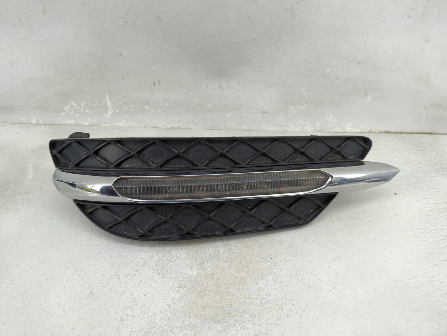 Mercedes-benz C-class Driver Left Oem Front Light Lamp Black 1454514 - Oemusedautoparts1.com