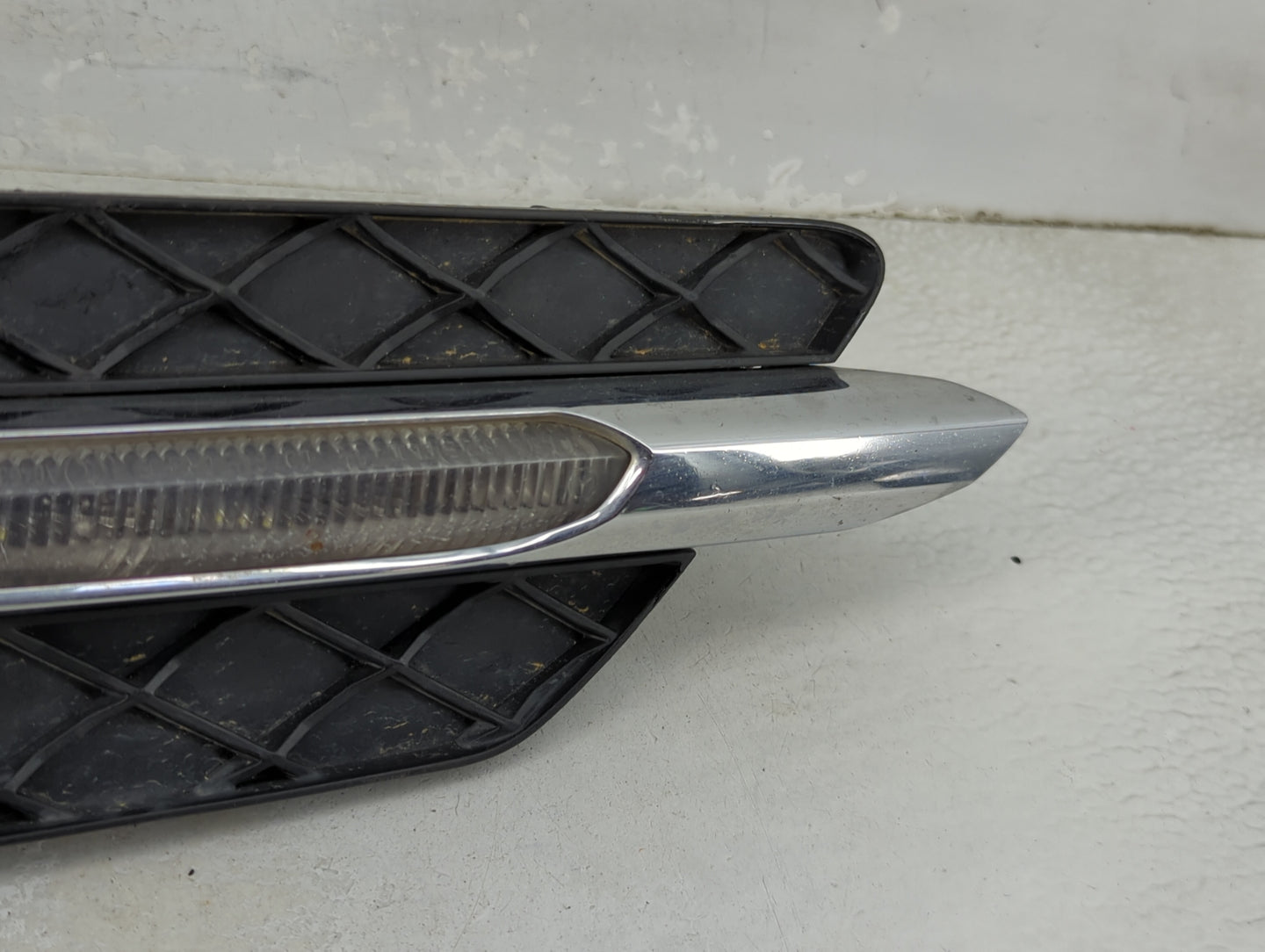Mercedes-benz C-class Driver Left Oem Front Light Lamp Black - Oemusedautoparts1.com