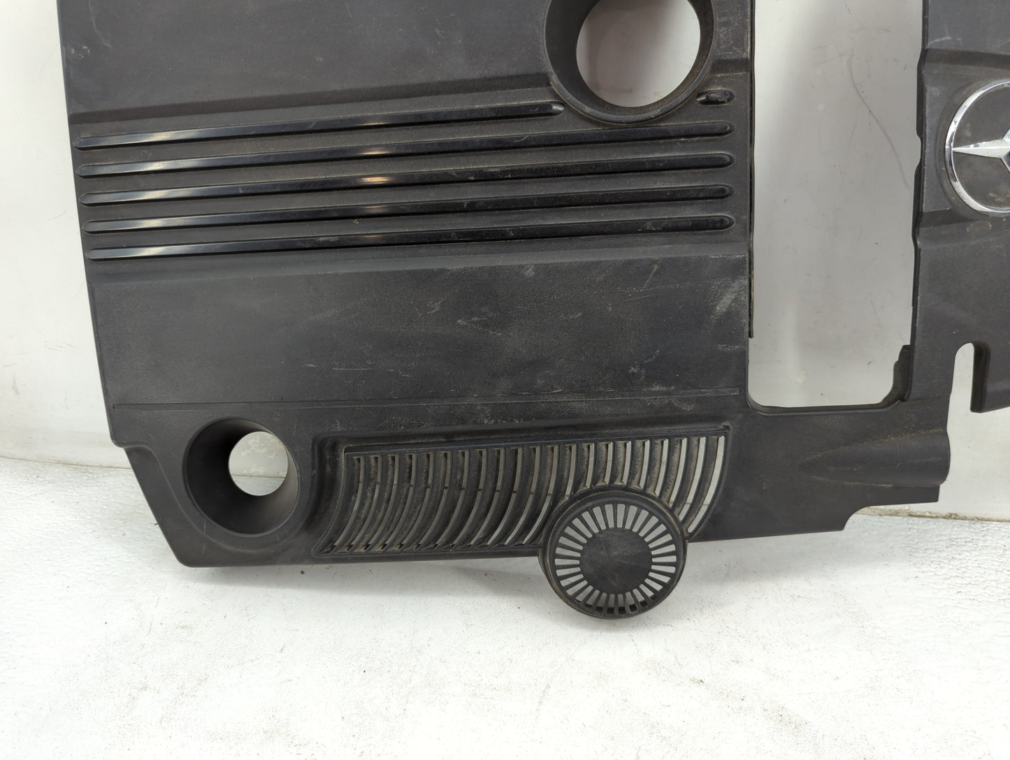 2013 Mercedes-benz C-class Engine Cover Black - Oemusedautoparts1.com