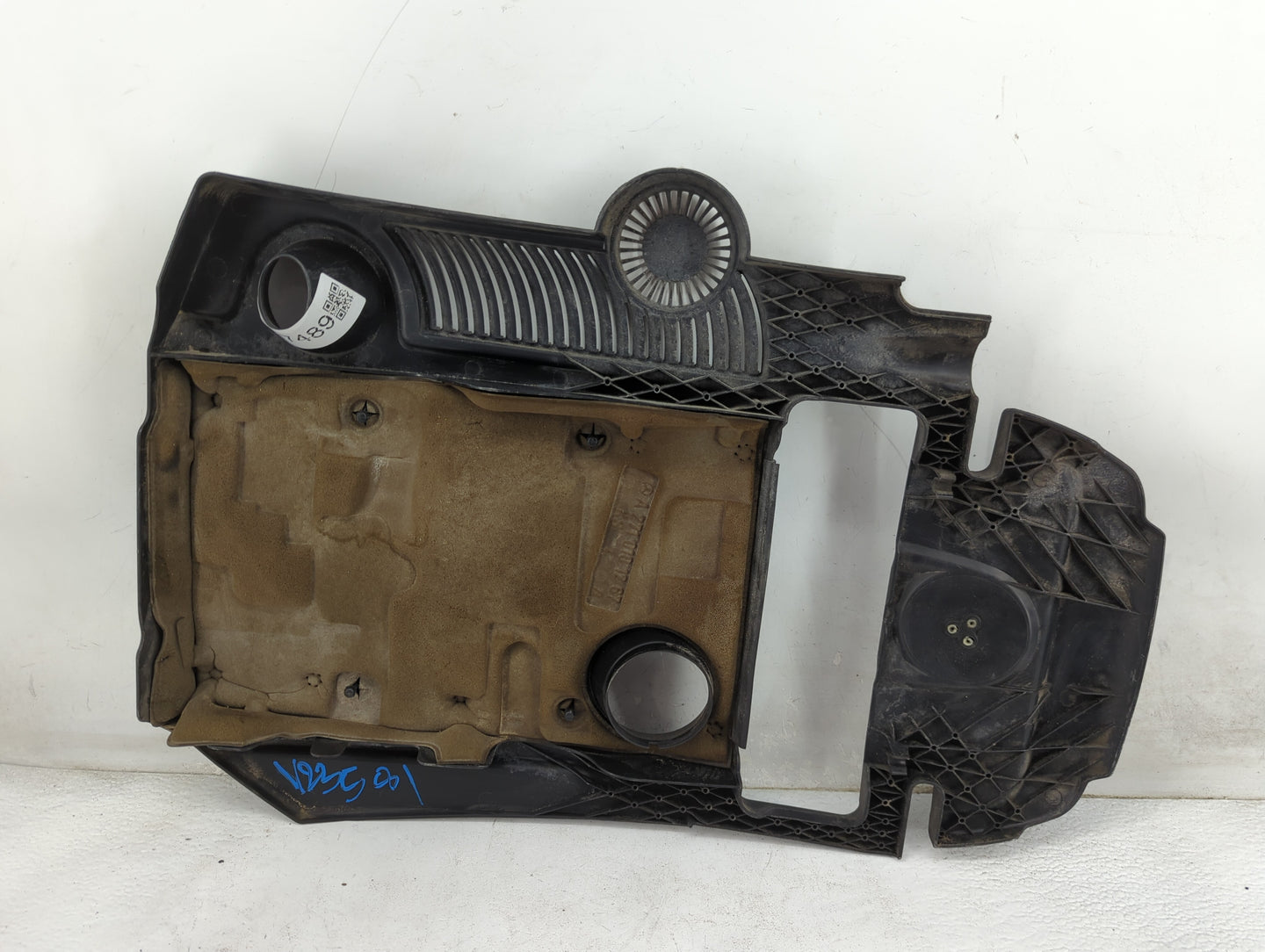 2013 Mercedes-benz C-class Engine Cover Black - Oemusedautoparts1.com
