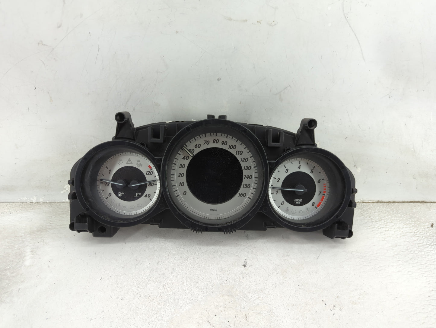Mercedes-benz C-class Speedometer Instrument Cluster Gauges 1458197 - Oemusedautoparts1.com