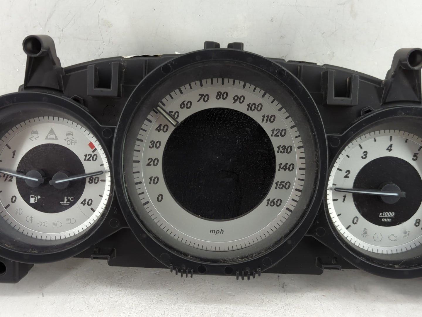 Mercedes-benz C-class Speedometer Instrument Cluster Gauges 1458197 - Oemusedautoparts1.com