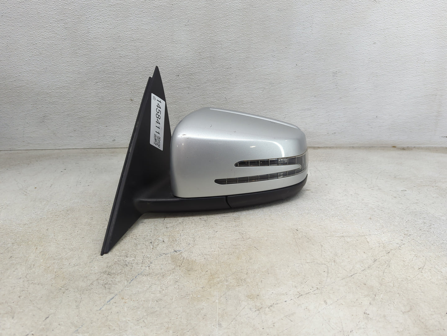 2013 Mercedes-Benz C-Class Driver Side View Mirror - Left Door Mirror OEM Used - Oemusedautoparts1.com