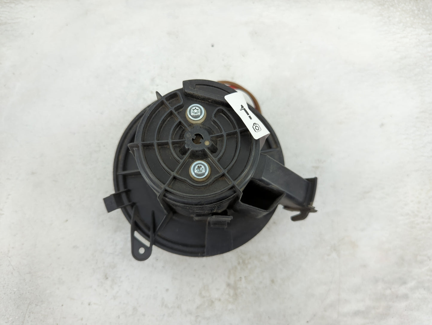 2013 Mercedes-Benz C-Class Heater AC Blower Motor P/N:BEHRV7771001 V7771001 Fits Fits 2011 2012 2014 2015 2016 2017 2018 201