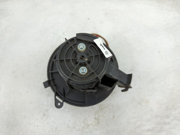 2013 Mercedes-Benz C-Class Heater AC Blower Motor P/N:BEHRV7771001 V7771001 Fits Fits 2011 2012 2014 2015 2016 2017 2018 2019 2020 OEM Used Auto Parts