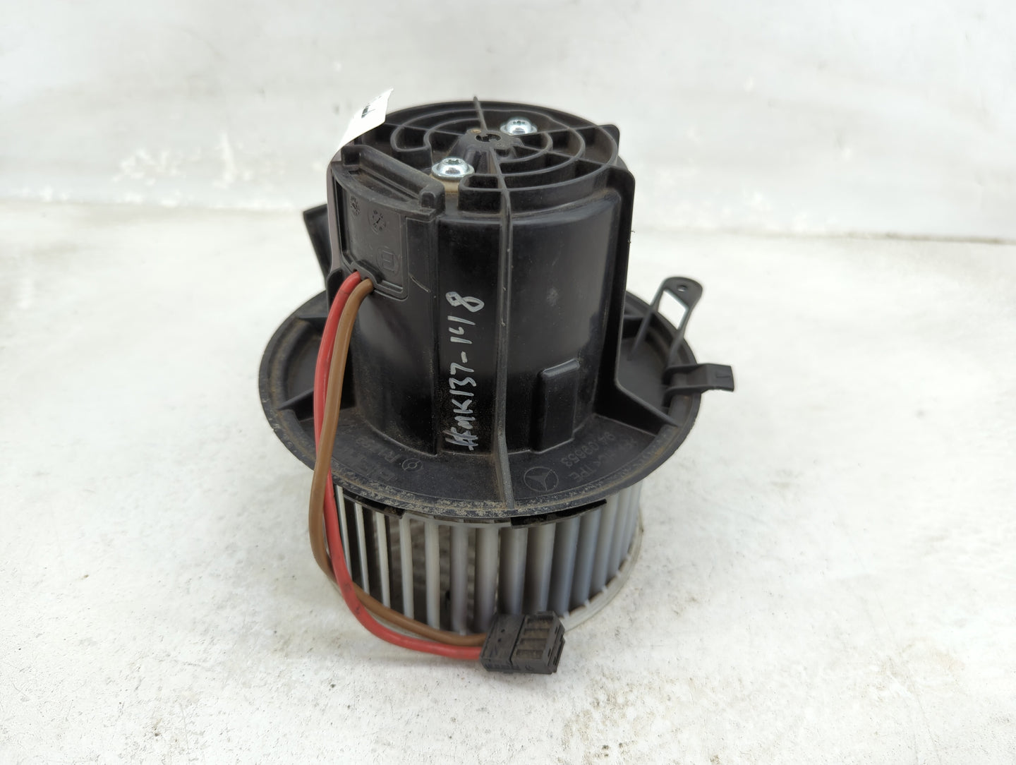 2013 Mercedes-Benz C-Class Heater AC Blower Motor P/N:BEHRV7771001 V7771001 Fits Fits 2011 2012 2014 2015 2016 2017 2018 201