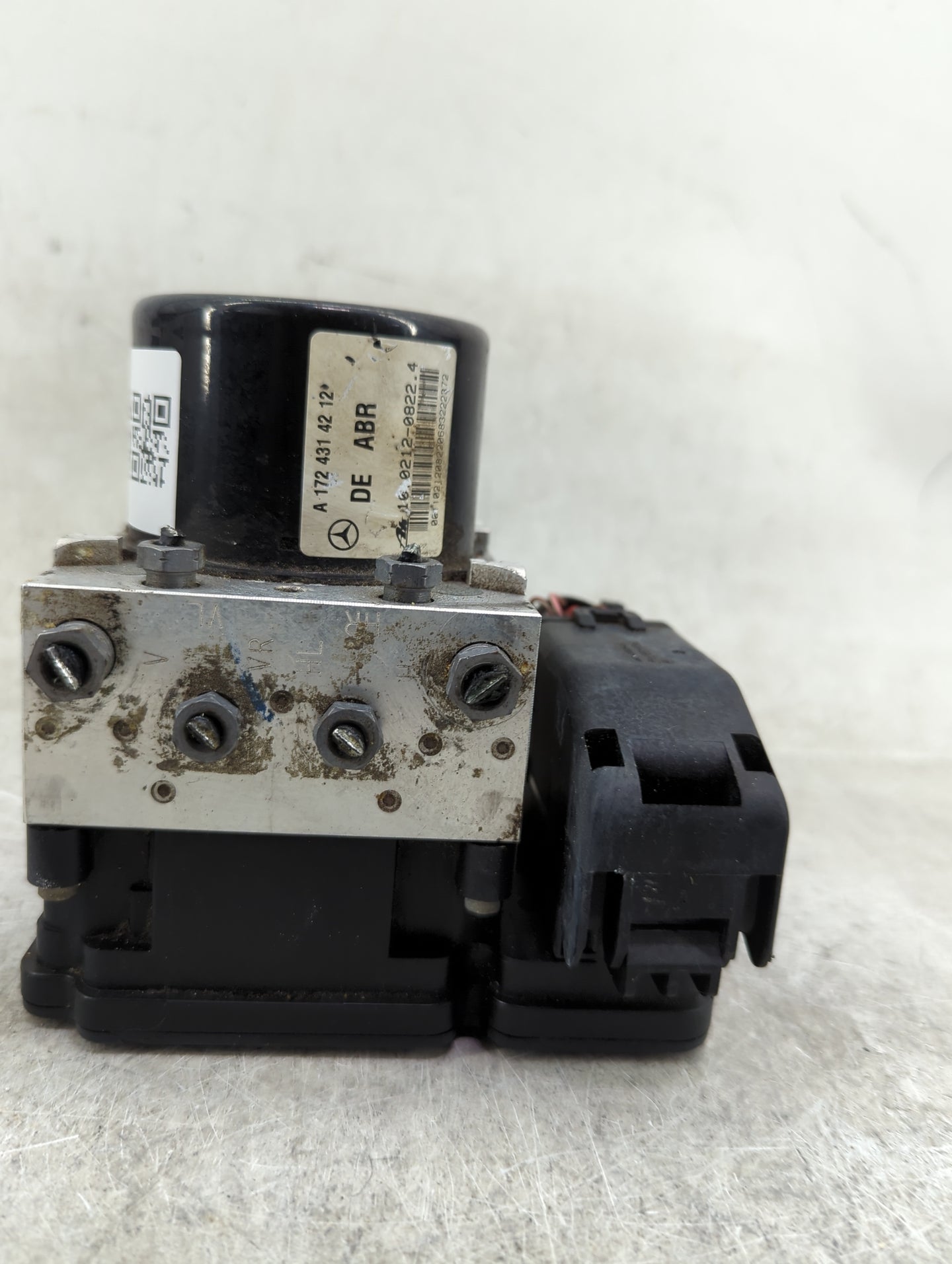 2013 Mercedes-Benz C-Class ABS Pump Control Module Replacement P/N:A1729014000 A1724314212, 10.0926-2370.3 Fits Fits 2014 20