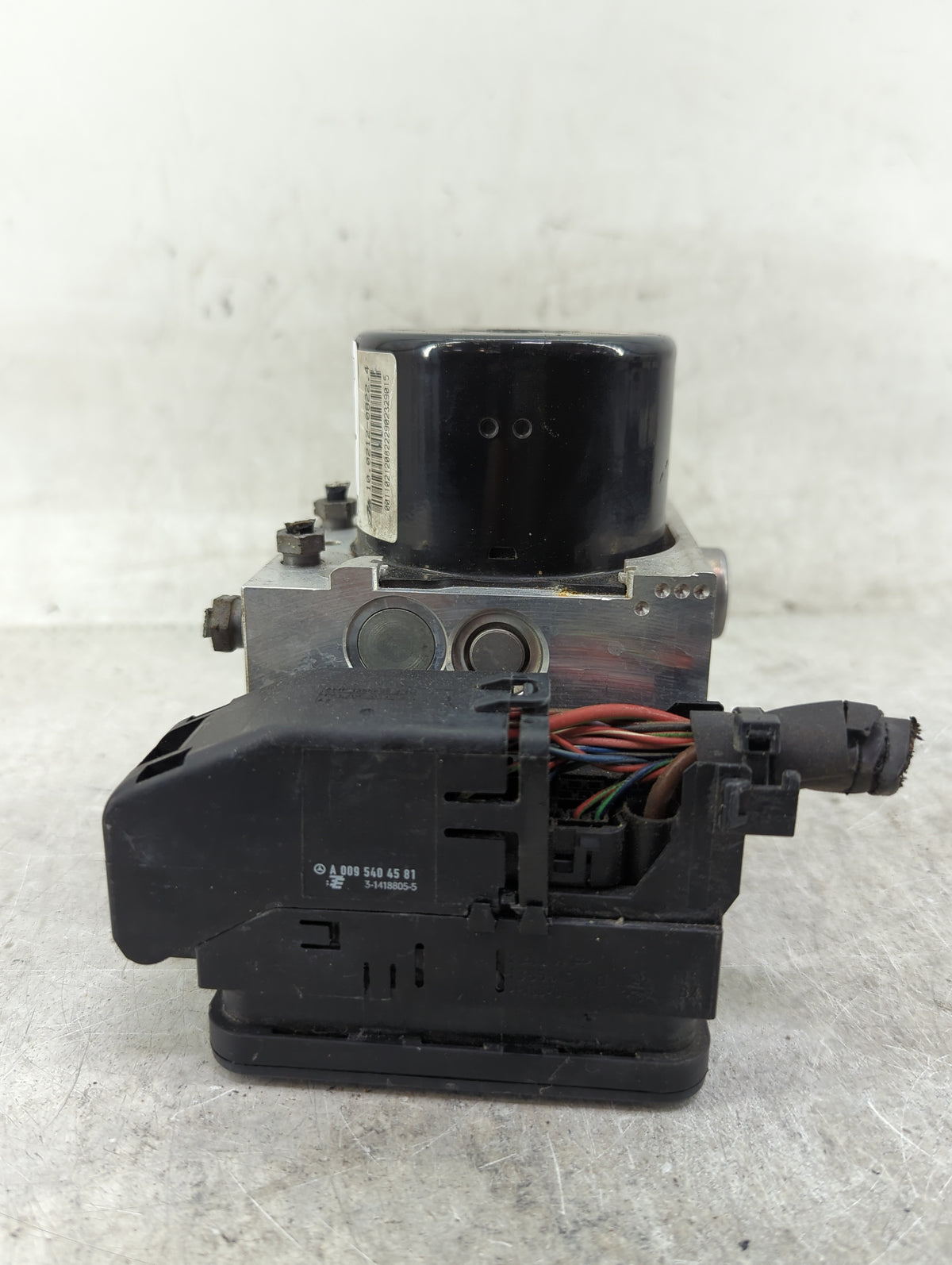 2013 Mercedes-Benz C-Class Anti-Lock Brake ABS Pump Module Actuator OEM P/N:A1729014000 A0095404581 Fits Fits 2014 2015 OEM 