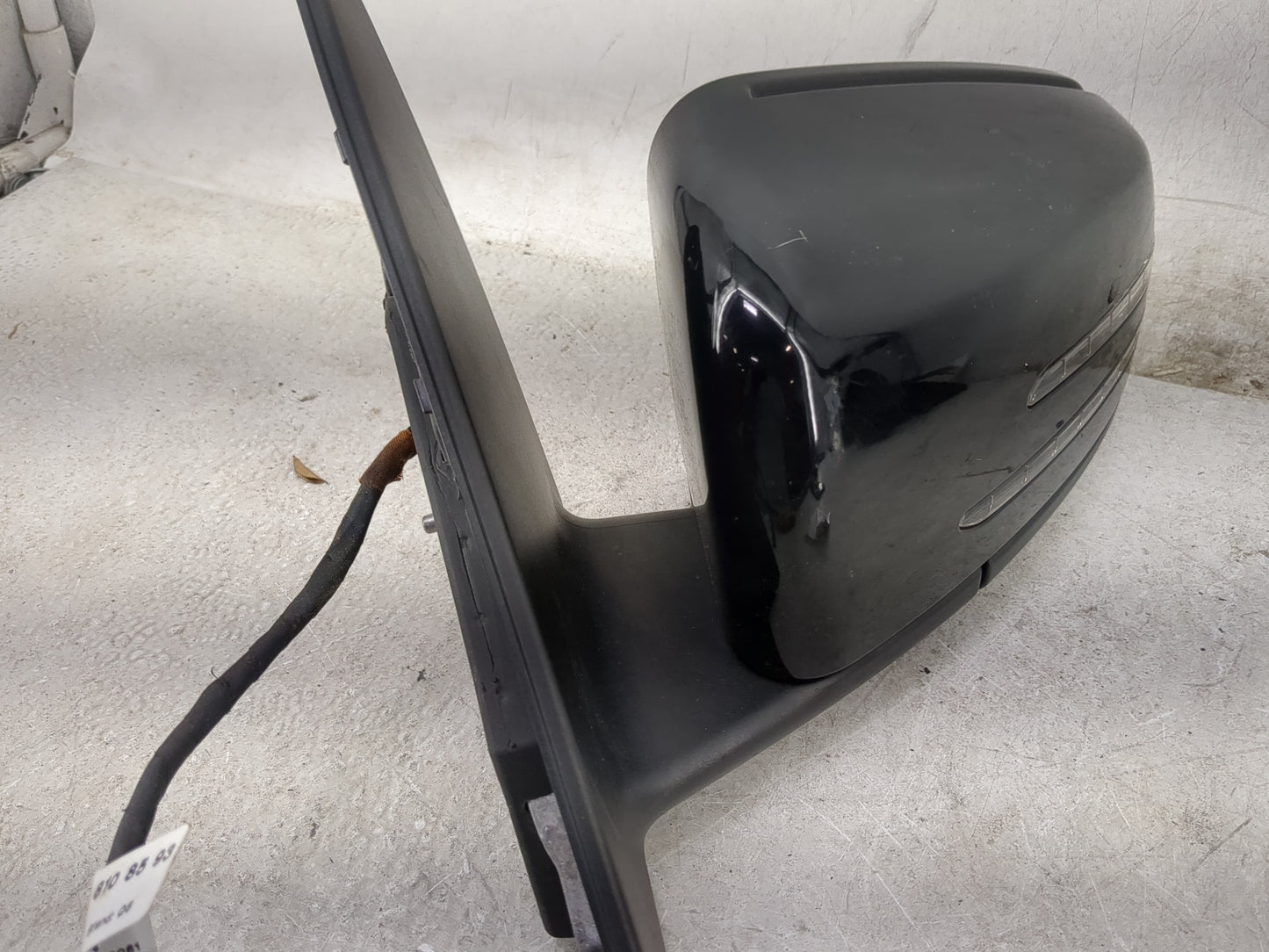 2013 Mercedes-Benz C-Class Driver Side View Mirror - Left Door Mirror OEM Used - Oemusedautoparts1.com