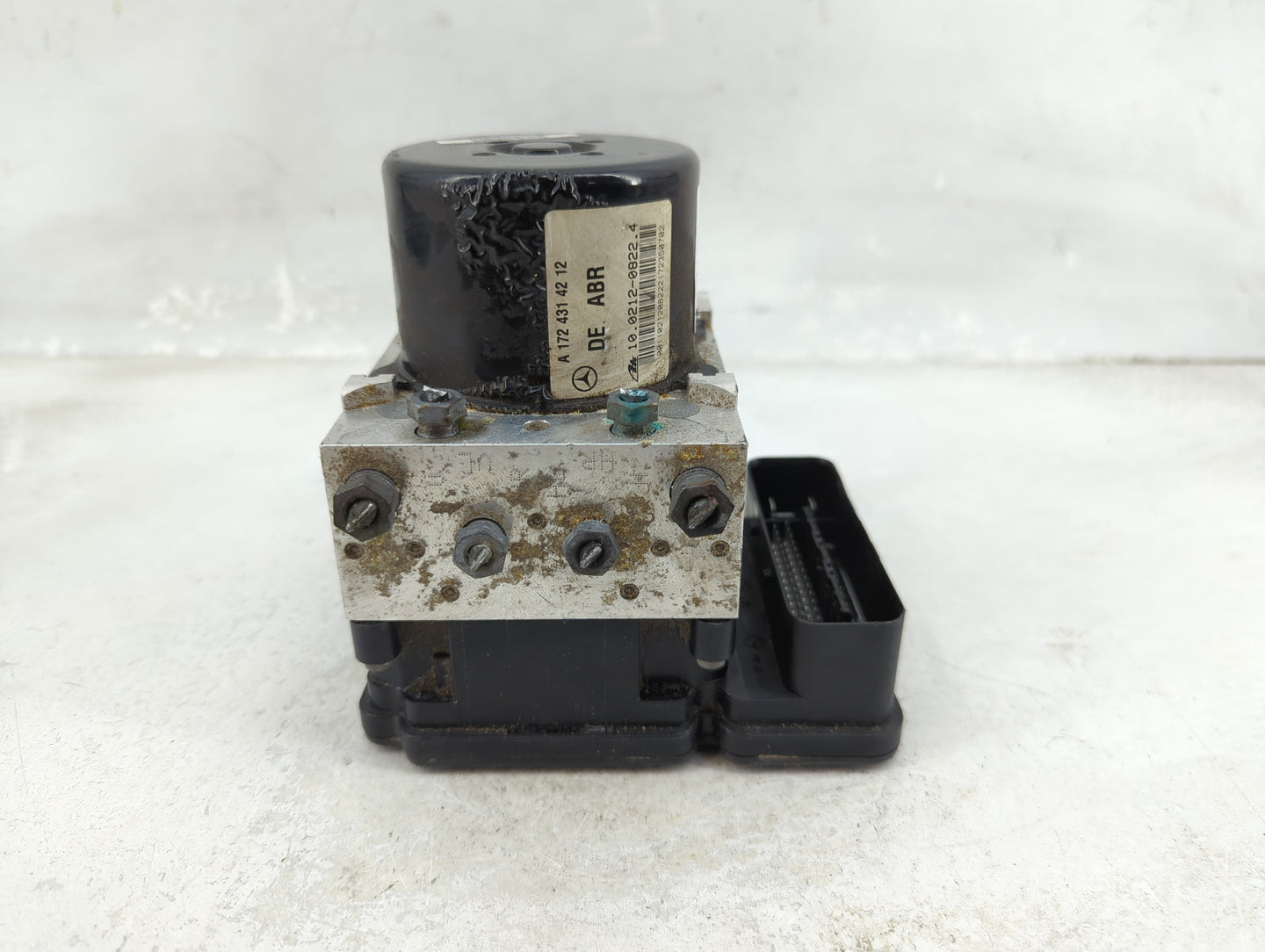 2013 Mercedes-Benz C-Class ABS Pump Control Module Replacement P/N:A1724314212 10.0212-0822.4, A1729014000 Fits Fits 2014 20