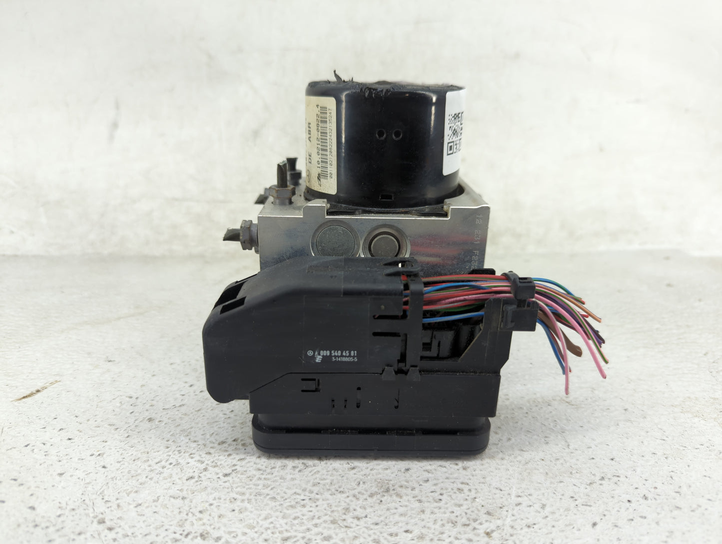 2013 Mercedes-Benz C-Class ABS Pump Control Module Replacement P/N:A1724314212 10.0212-0822.4, A0095404501 Fits Fits 2014 20