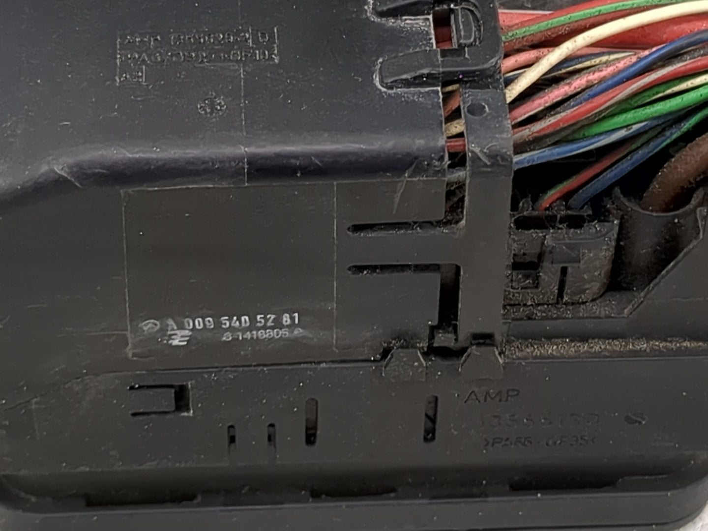 2013 Mercedes-Benz C-Class ABS Pump Control Module Replacement P/N:A 1724314212 A 009 540 52 81 Fits Fits 2014 2015 OEM Used