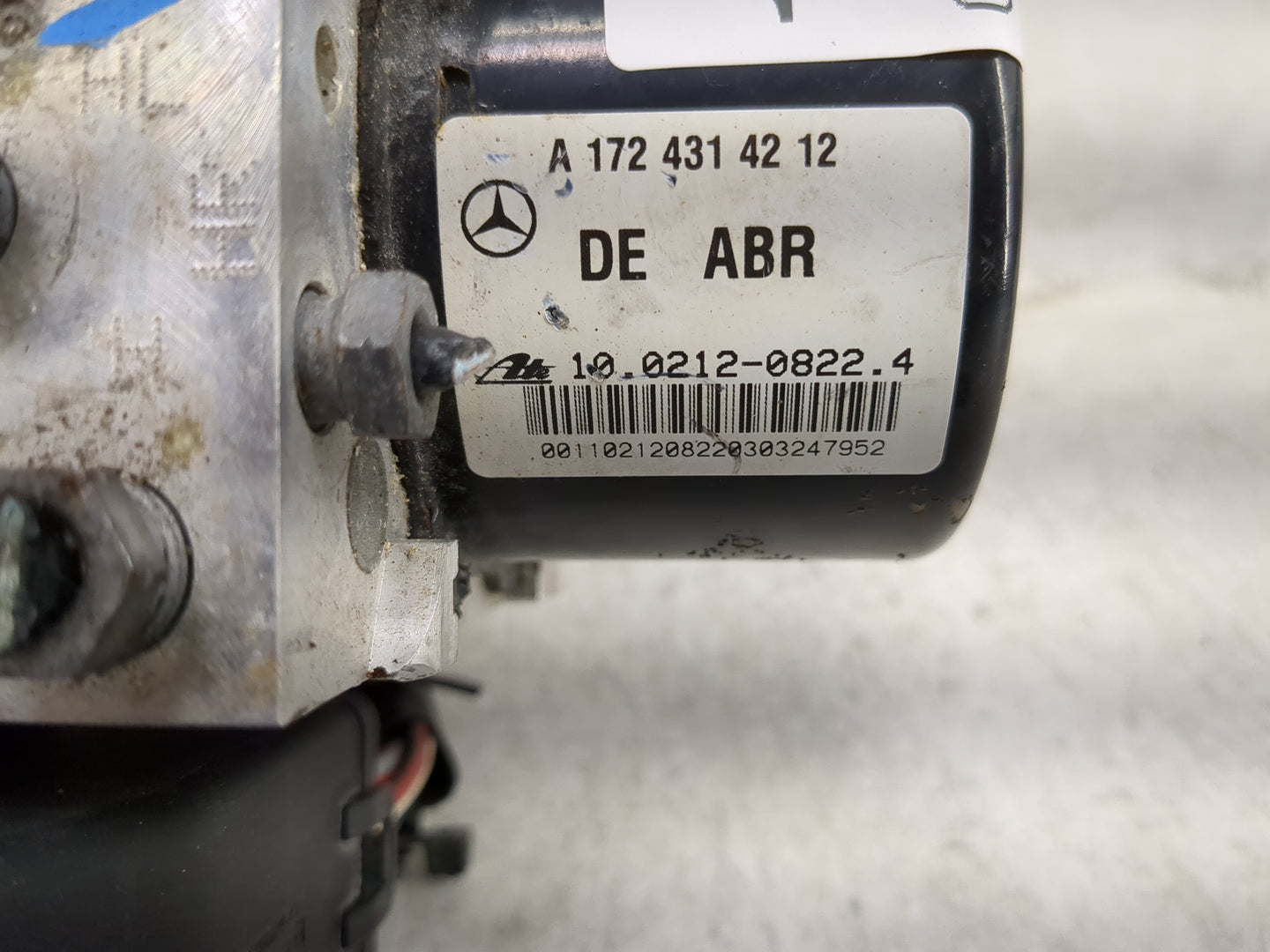 2013 Mercedes-Benz C-Class ABS Pump Control Module Replacement P/N:A 1724314212 A 009 540 52 81 Fits Fits 2014 2015 OEM Used
