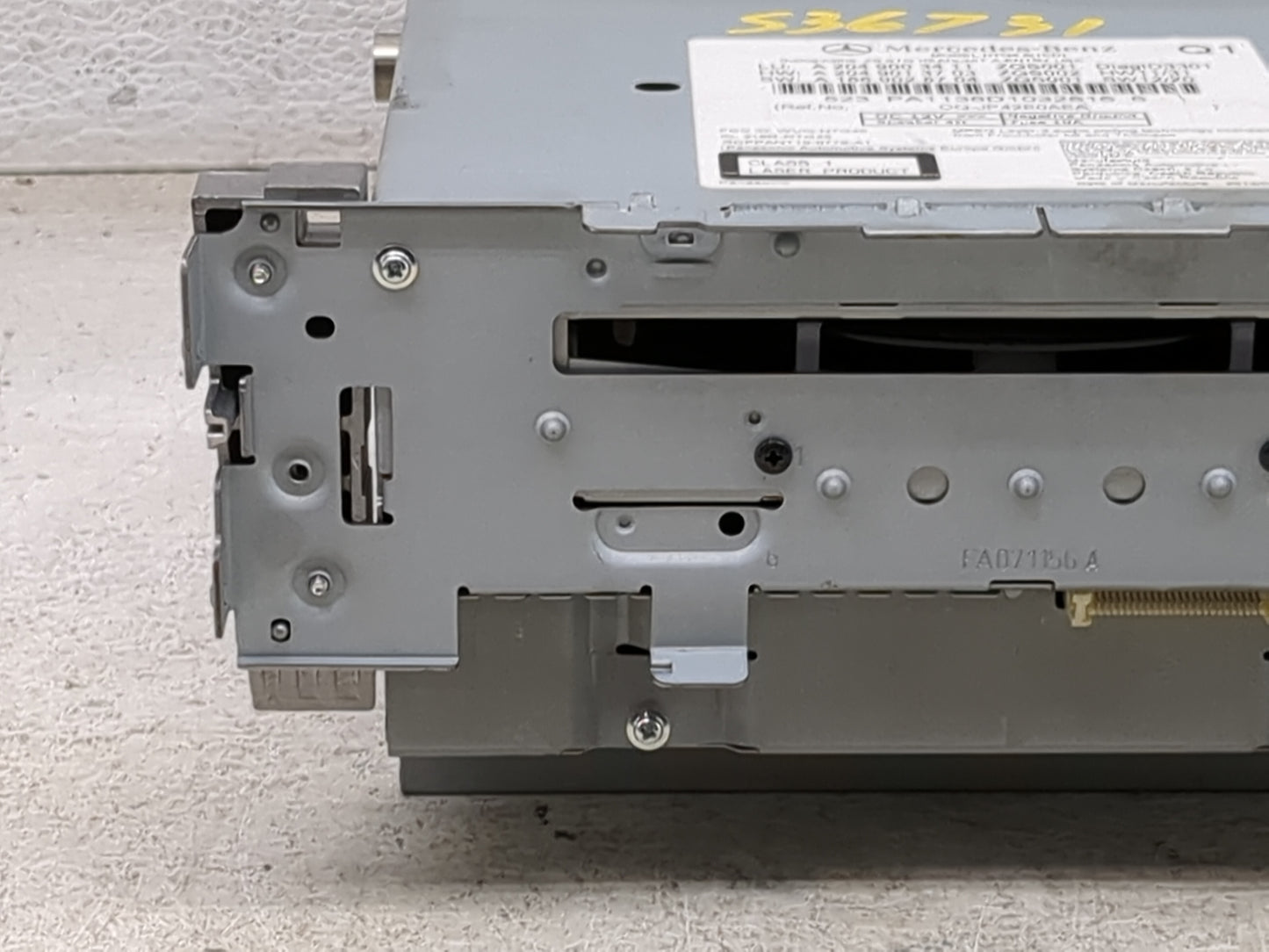 2013 Mercedes-Benz C-Class Radio AM FM Cd Player Receiver Replacement P/N:A2049003411 A2049013703, A1669025704, CQ-JP42E0AEA