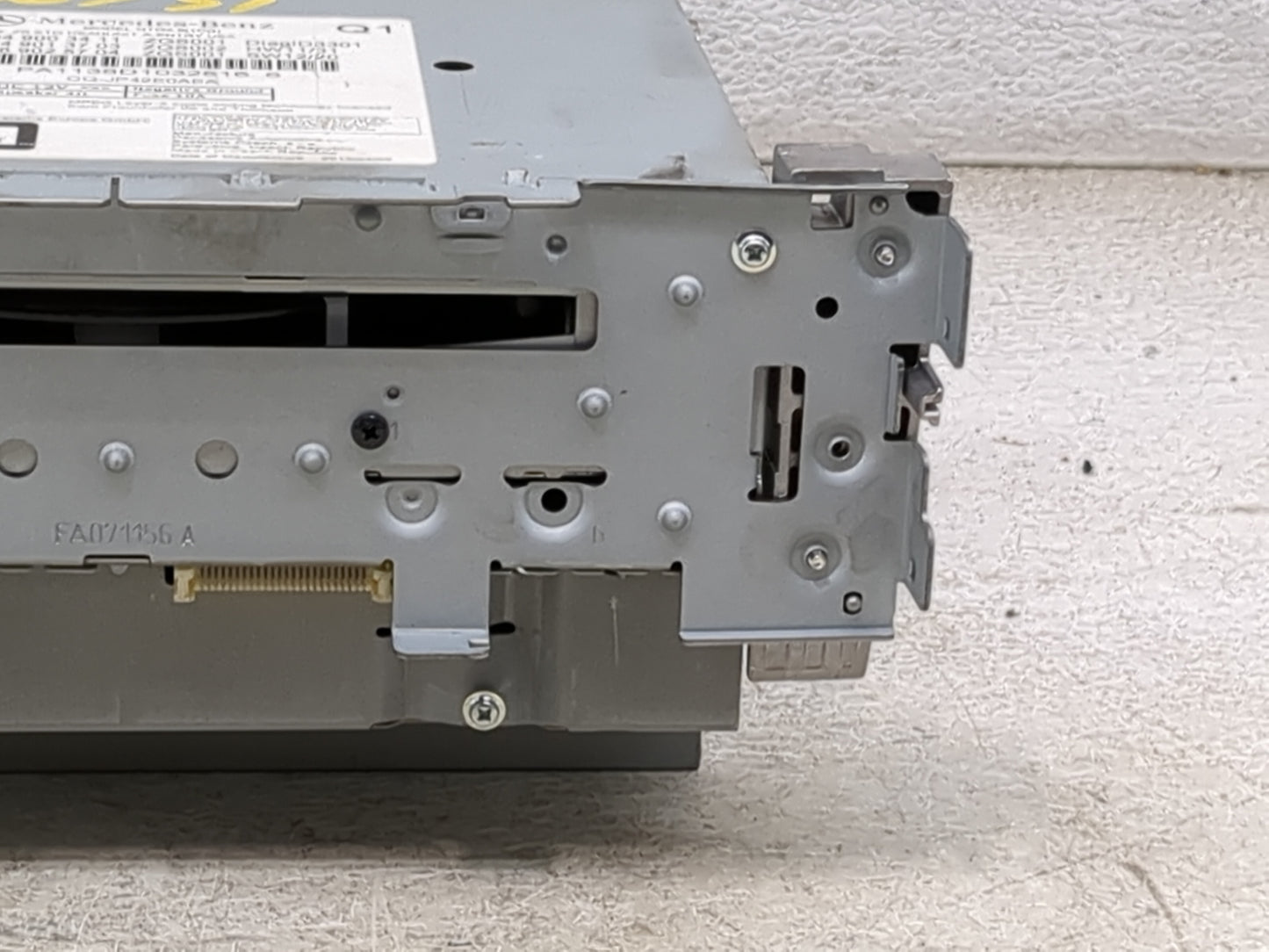 2013 Mercedes-Benz C-Class Radio AM FM Cd Player Receiver Replacement P/N:A2049003411 A2049013703, A1669025704, CQ-JP42E0AEA