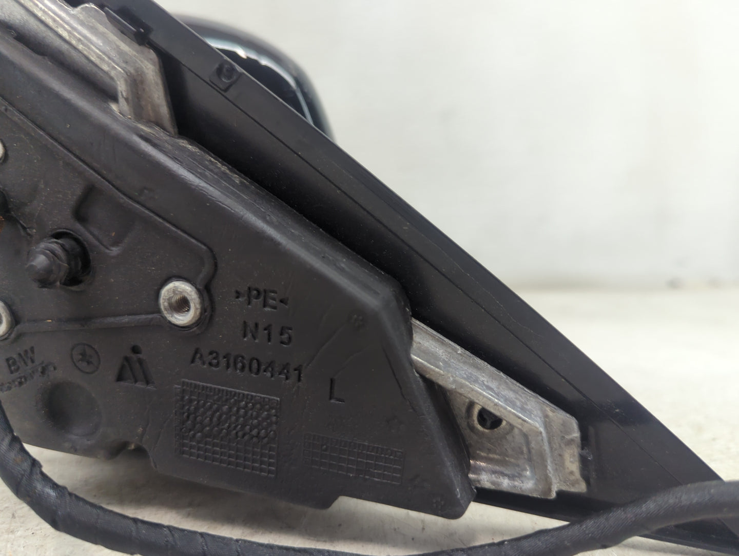 2013 Mercedes-Benz C-Class Driver Side View Mirror - Left Door Mirror OEM Used - Oemusedautoparts1.com