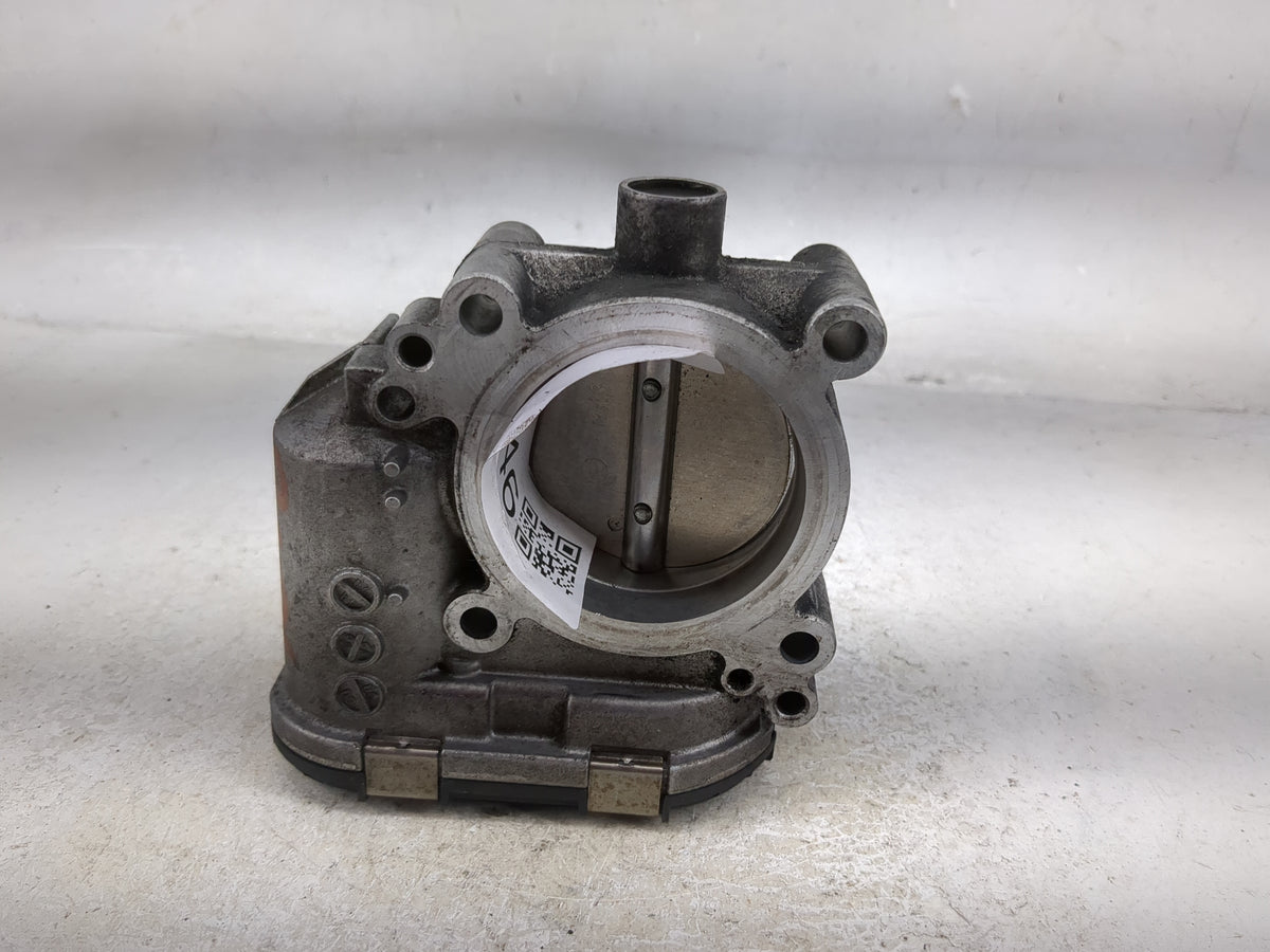 2013 Mercedes-Benz C-Class Throttle Body P/N:0280750175 Fits Fits 2006 2007 2008 2009 2010 2011 2012 2014 2015 OEM Used Auto