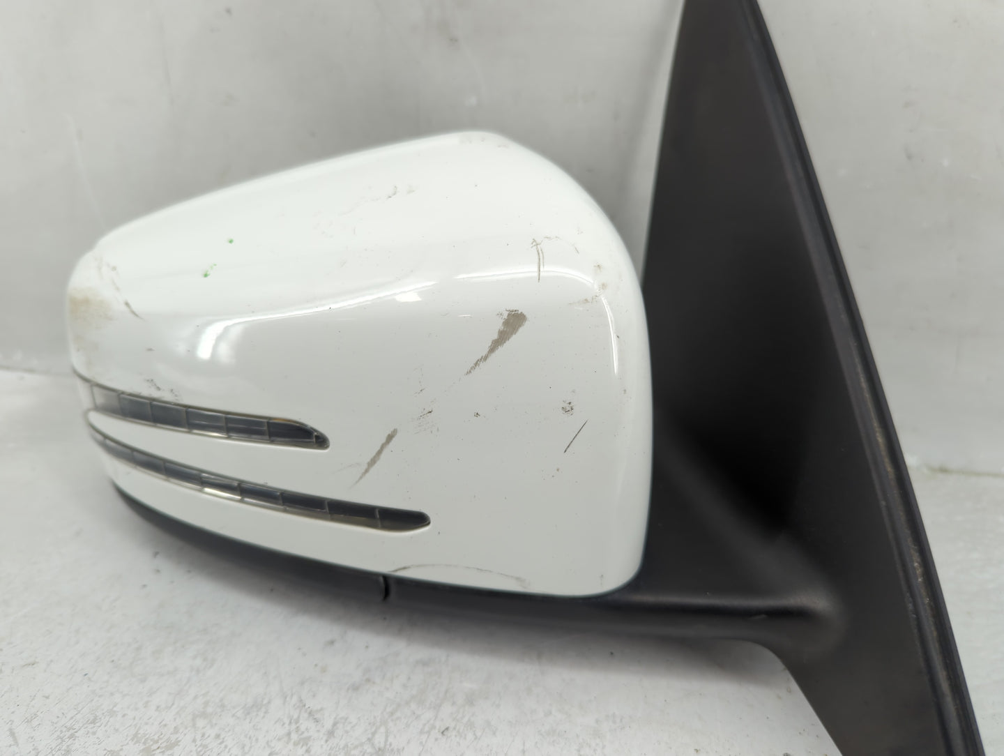 2013 Mercedes-Benz C230 Passenger Side View Mirror - Right Door Mirror OEM Used - Oemusedautoparts1.com