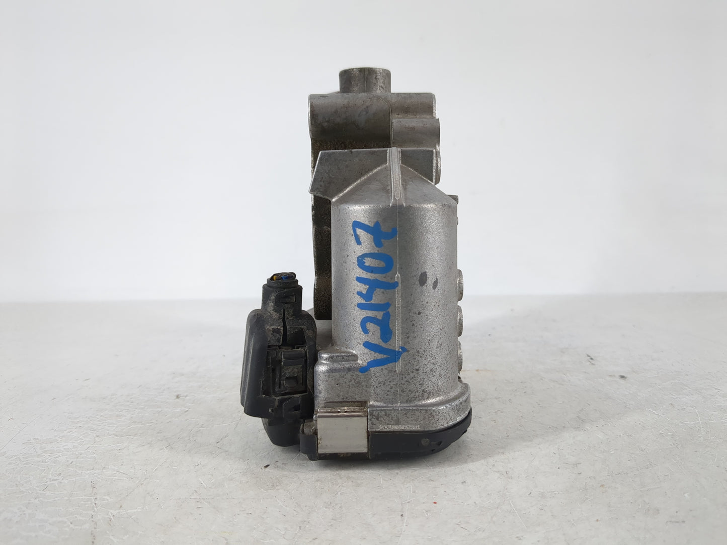 2012-2015 Mercedes-Benz C250 Throttle Body P/N:A 266 141 05 25 Fits Fits 2006 2007 2008 2009 2010 2011 2012 2013 2014 2015 O