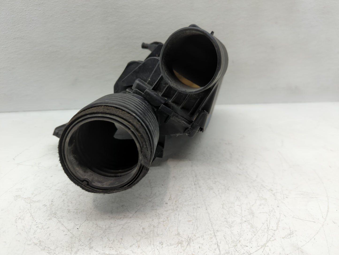 2012-2015 Mercedes-benz C250 Air Cleaner Intake-duct Hose Tube - Oemusedautoparts1.com