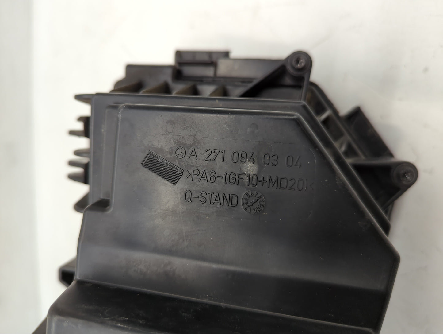 2012-2015 Mercedes-benz C250 Air Cleaner Intake-duct Hose Tube - Oemusedautoparts1.com