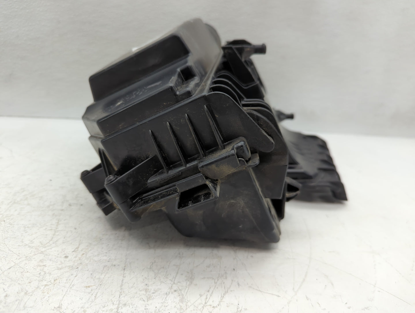 2012-2015 Mercedes-benz C250 Air Cleaner Intake-duct Hose Tube - Oemusedautoparts1.com