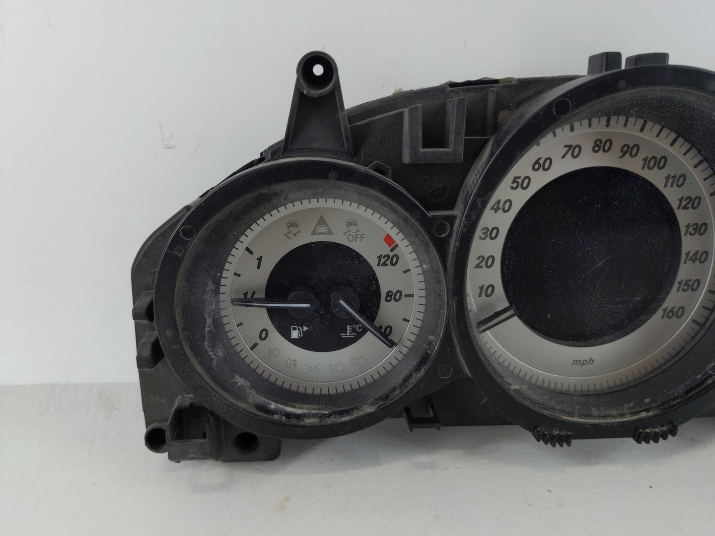 2013 Mercedes-Benz C250 Instrument Cluster Speedometer Gauges P/N:A 204 900 43 09 Fits OEM Used Auto Parts - Oemusedautopart