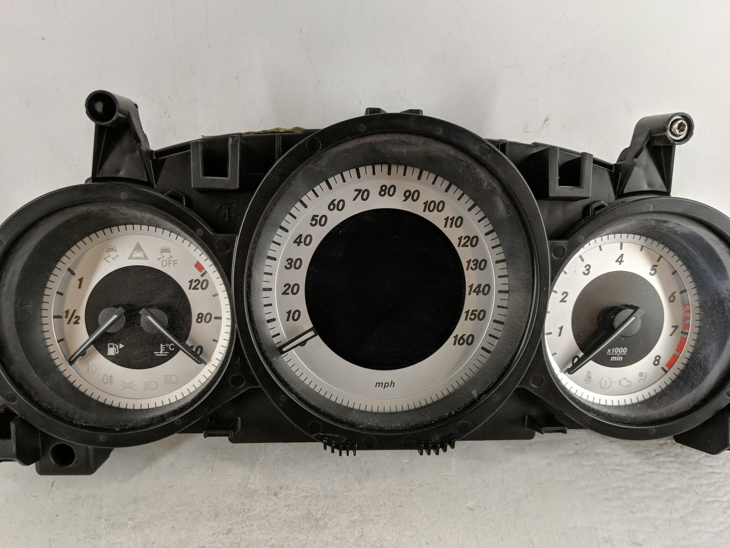 2013 Mercedes-Benz C250 Instrument Cluster Speedometer Gauges P/N:A 204 900 43 09 Fits OEM Used Auto Parts - Oemusedautopart