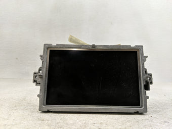 compare product 2013 Mercedes-benz C250 Information Display Screen