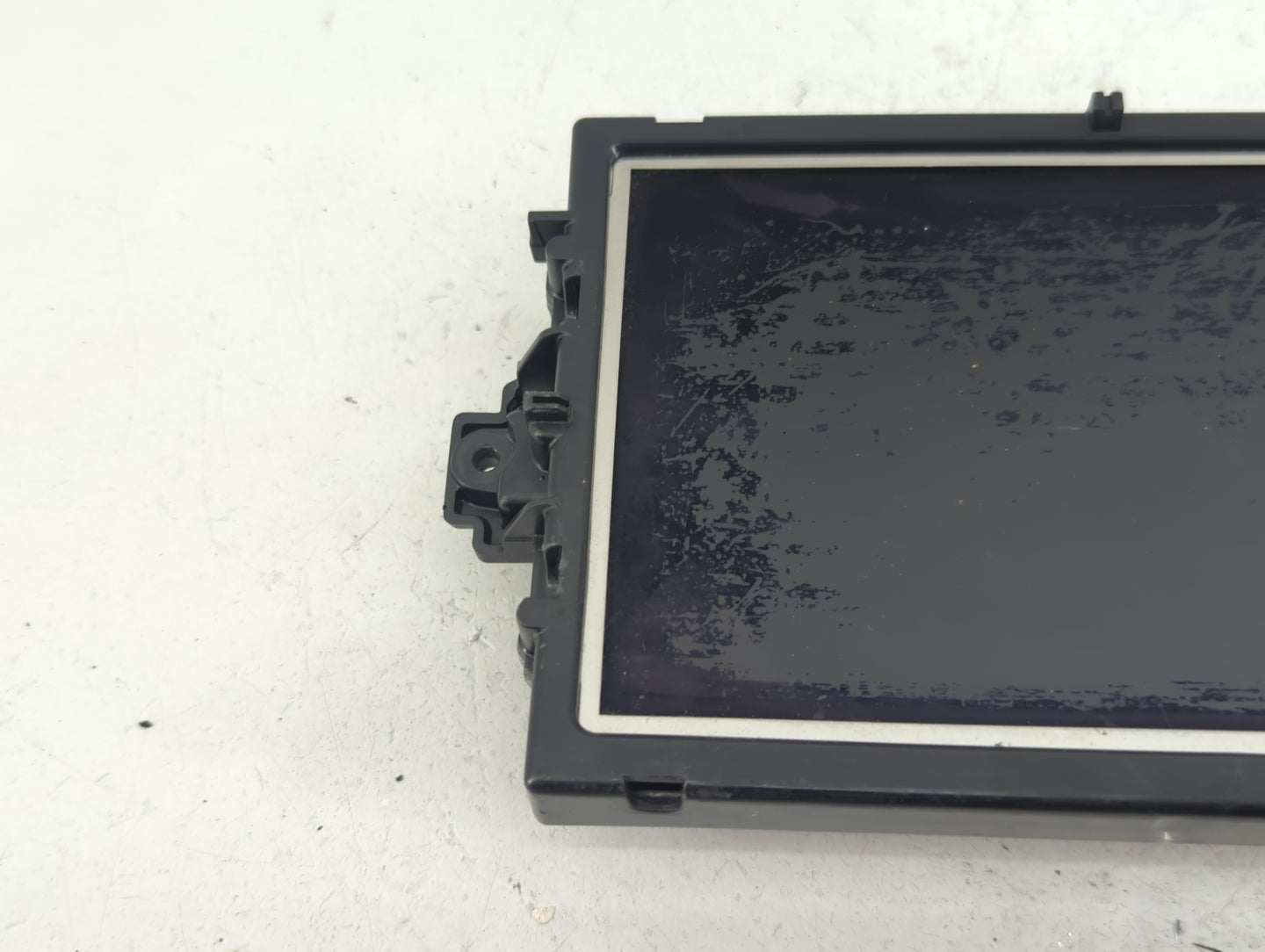 2012-2015 Mercedes-benz C250 Information Display Screen - Oemusedautoparts1.com