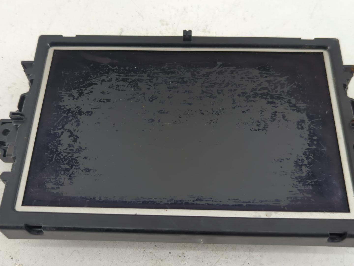 2012-2015 Mercedes-benz C250 Information Display Screen - Oemusedautoparts1.com